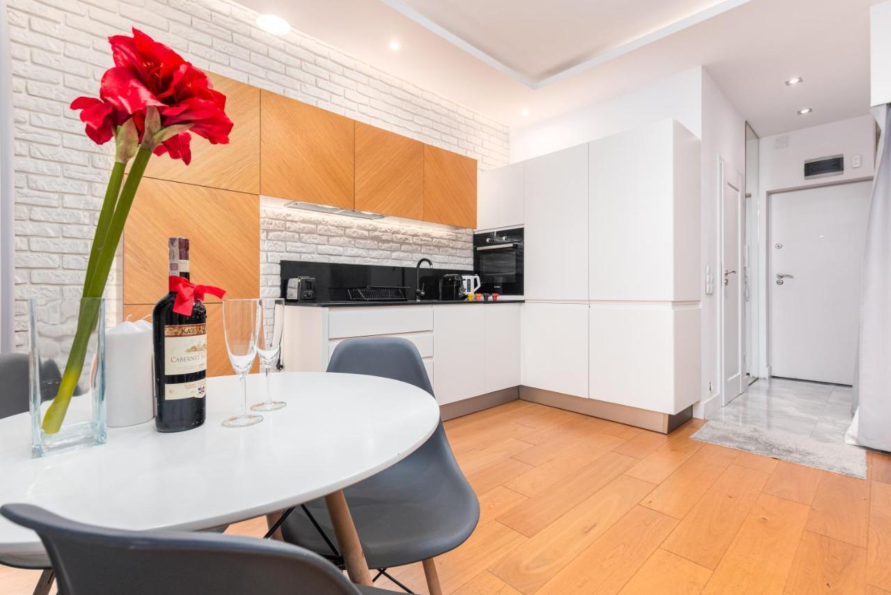 Piekna Apartament By Your Freedom 바르샤바 외부 사진